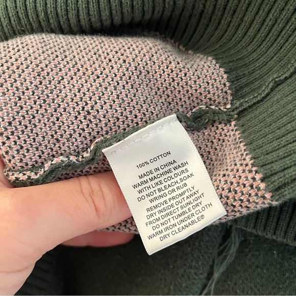 Fearless Sweater - Picture 8 of 8